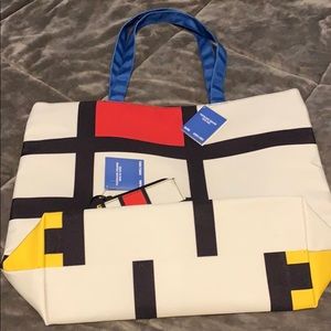 MoMA Trafalgar Square Tote Bag and Mini ID Case